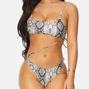 animal Snake Print Diagonal Strappy Hip One Piece Swimsuit